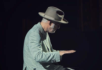 web.2.260514 LUDOVICO EINAUDI_413 x 287.jpg